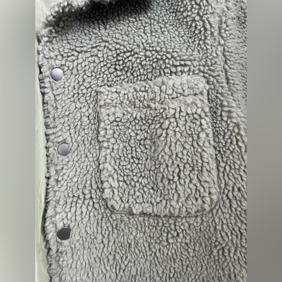 🌟HOST PICK🌟 ZARA teddy utility coat kids size 9 - Picture 2 of 8